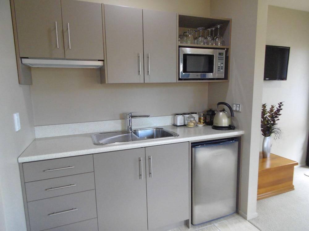 Blue Ridge Studios And Bed & Breakfast Te Anau Esterno foto